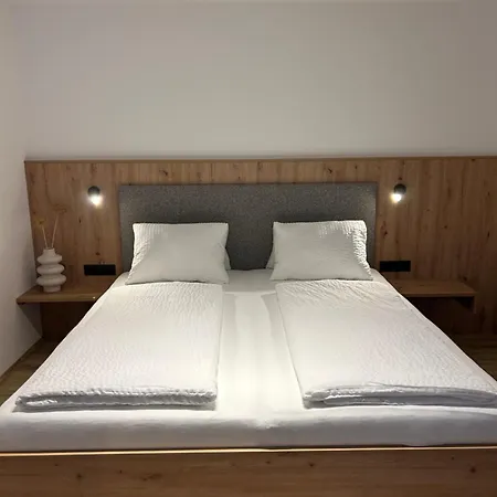 Värdshus Gaestehaus Wildauer Zell am Ziller