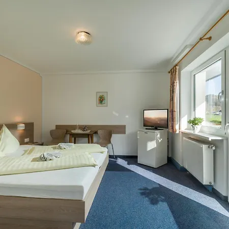 Bed & Breakfast Gaestehaus Wildauer *